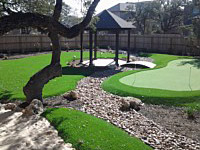 Synthetic Grass/Putting Greens